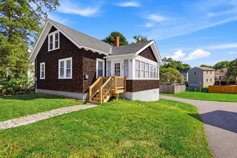 123 Gilsum St, Keene, NH 03431