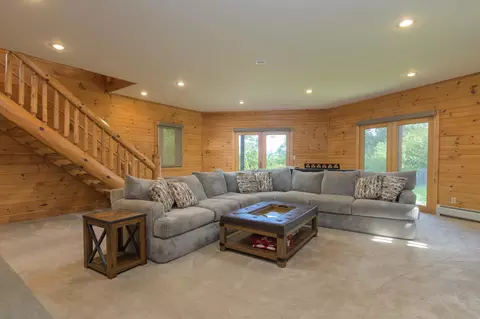 Living - 259 Beechnut Dr, Peru, VT 05152 photo 7 of 7