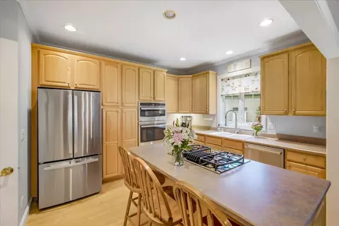 Kitchen - 63 Ian Pl, Williston, VT 05495 photo 1 of 2