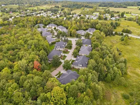 View/Area - 63 Ian Pl, Williston, VT 05495 photo 4 of 6