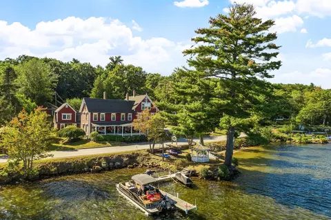 100 Lower Bay Rd, Sanbornton, NH 03269