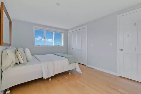 Bedroom - 581 Ocean Blvd # 7, Hampton, NH 03842 photo 2 of 6