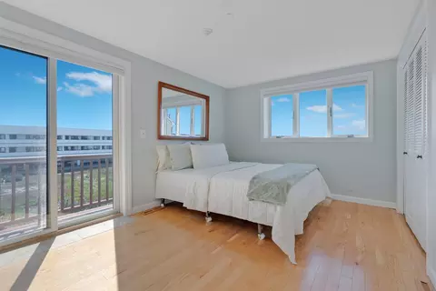 Bedroom - 581 Ocean Blvd # 7, Hampton, NH 03842 photo 1 of 6