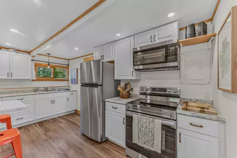 Kitchen - 70 Ledge Rd, Lisbon, NH 03585 photo 2 of 5