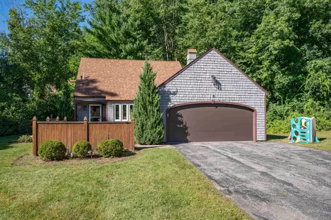 15 Crawford Ln, Nashua, NH 03063