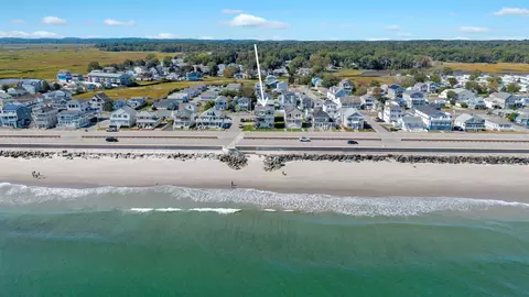 View/Area - 741 Ocean Blvd, Hampton, NH 03842 photo 6 of 7