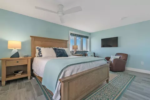 Bedroom - 741 Ocean Blvd, Hampton, NH 03842 photo 1 of 6