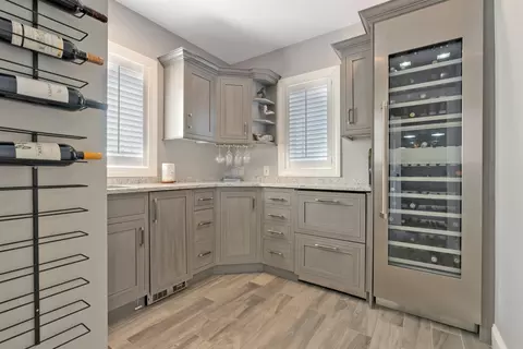 Kitchen - 741 Ocean Blvd, Hampton, NH 03842 photo 5 of 5