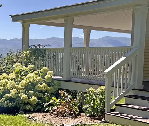 121 Fisher Rd, Roxbury, VT 05669