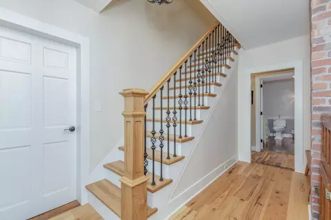 Entry Way - 21 E Main St, Warner, NH 03278 photo 4 of 4