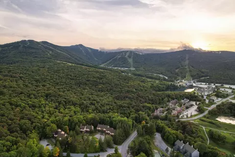 View/Area - 768 E Mountain Rd #C1, Killington, VT 05751 photo 1 of 4
