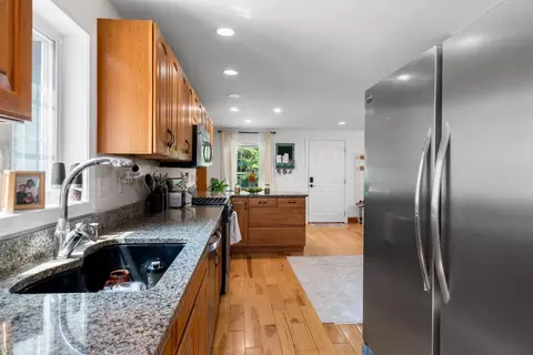 Kitchen - 60 Chichester Rd, Loudon, NH 03307 photo 4 of 5