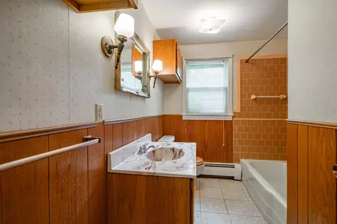 Bath - 136 Maple Ave, Atkinson, NH 03811 photo 1 of 3
