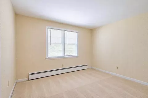 Bedroom - 136 Maple Ave, Atkinson, NH 03811 photo 1 of 8