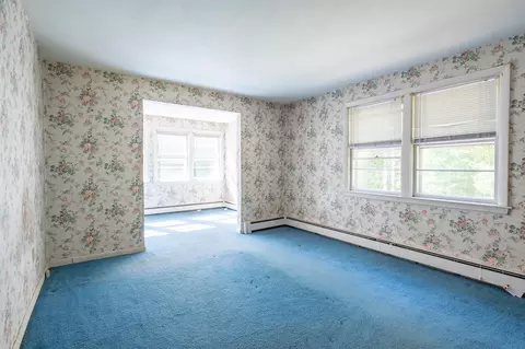 Bedroom - 136 Maple Ave, Atkinson, NH 03811 photo 6 of 8