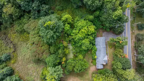 View/Area - 136 Maple Ave, Atkinson, NH 03811 photo 2 of 8