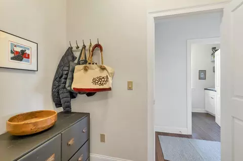 Entry Way - 960 Beach Pond Rd, Wolfeboro, NH 03894 photo 4 of 5