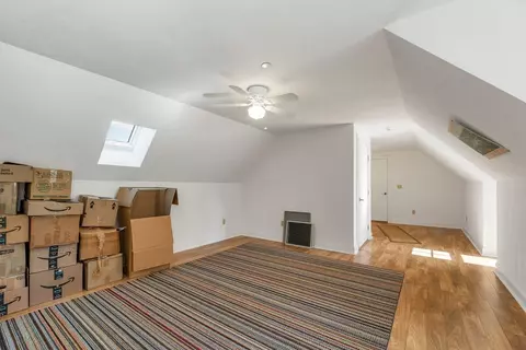 Bedroom - 960 Beach Pond Rd, Wolfeboro, NH 03894 photo 6 of 6