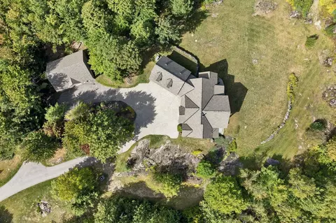 View/Area - 960 Beach Pond Rd, Wolfeboro, NH 03894 photo 6 of 9