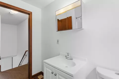 Bath - 31 Juniper Rd # R, Derry, NH 03038 photo 3 of 3