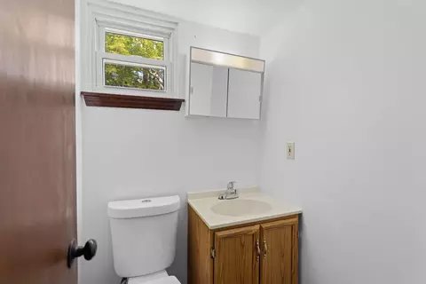Bath - 31 Juniper Rd # R, Derry, NH 03038 photo 1 of 3