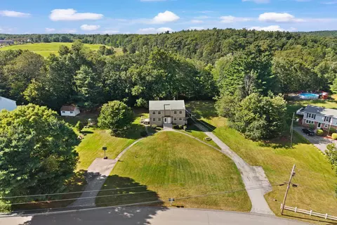 View/Area - 31 Juniper Rd # R, Derry, NH 03038 photo 1 of 6