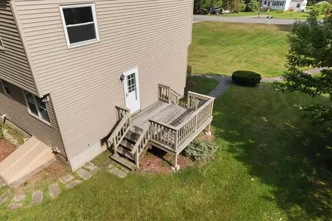 Exterior - 31 Juniper Rd # L, Derry, NH 03038 photo 5 of 9