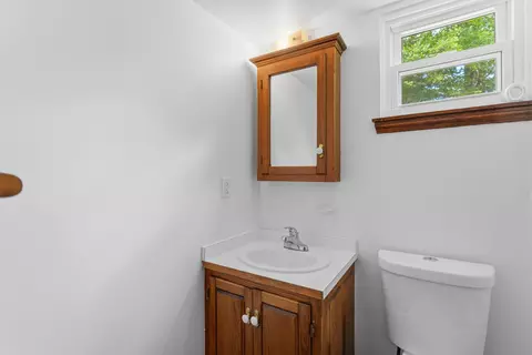 Bath - 31 Juniper Rd # L, Derry, NH 03038 photo 1 of 3