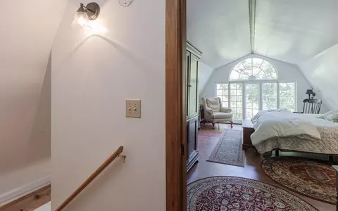 Entry Way - 23 Brook Rd, Rockingham, VT 05154 photo 11 of 12