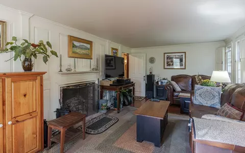 Living - 23 Brook Rd, Rockingham, VT 05154 photo 2 of 5