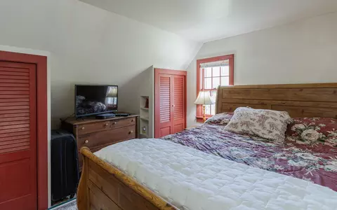 Bedroom - 23 Brook Rd, Rockingham, VT 05154 photo 1 of 10