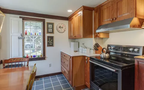 Kitchen - 23 Brook Rd, Rockingham, VT 05154 photo 4 of 8