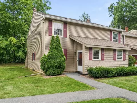 175 Kennedy Dr #1, South Burlington, VT 05403