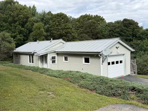 236 Summer St, Bradford, VT 05033