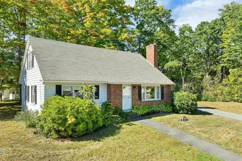 53 Rowell St, Laconia, NH 03246