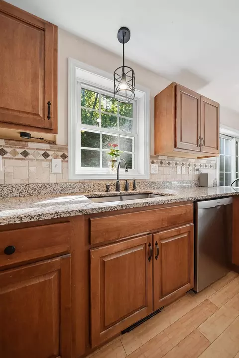 Kitchen - 298 Stocker Pond Rd, Grantham, NH 03753 photo 8 of 8