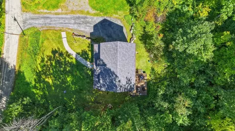 View/Area - 298 Stocker Pond Rd, Grantham, NH 03753 photo 2 of 8
