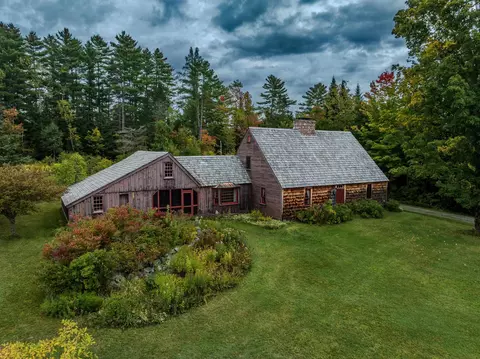 482 Prospect St, Lancaster, NH 03584