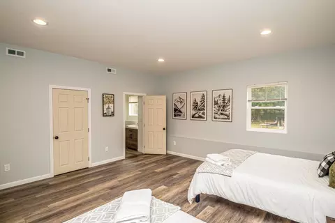 Bedroom - 114 Albany Ave, Bartlett, NH 03812 photo 2 of 12