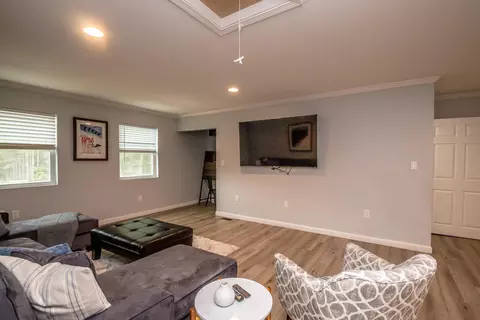 Living - 114 Albany Ave, Bartlett, NH 03812 photo 2 of 4
