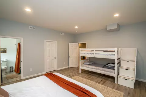 Bedroom - 114 Albany Ave, Bartlett, NH 03812 photo 6 of 12