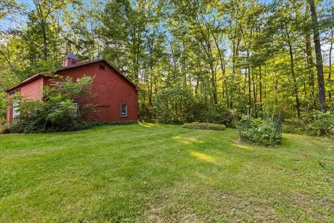 Exterior - 8 Juniper Rd, Derry, NH 03038 photo 9 of 10