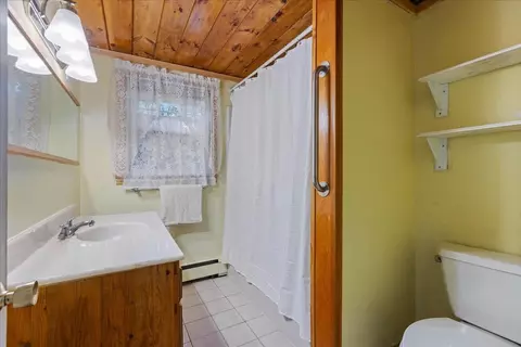Bath - 8 Juniper Rd, Derry, NH 03038 photo 1 of 2