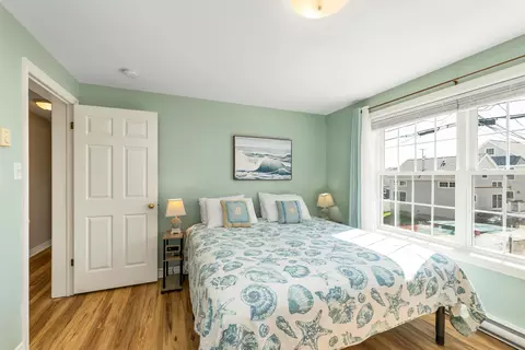 Bedroom - 5 Chase St, Hampton, NH 03842 photo 2 of 8