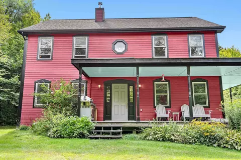 475 Hiddenwood Rd, Fayston, VT 05673