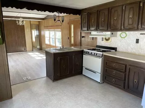 3 Willow St, Exeter, NH 03833 photo 6