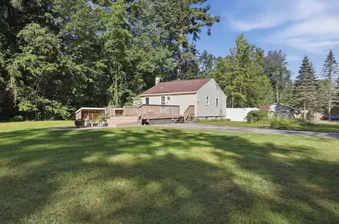 24 Longa Rd, Merrimack, NH 03054