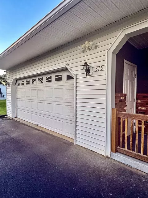 Exterior - 315 E Cobble Hill Rd, Orange, VT 05641 photo 7 of 10