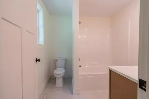 Bath - 56 Shaw Rd, Barnstead, NH 03218 photo 2 of 3