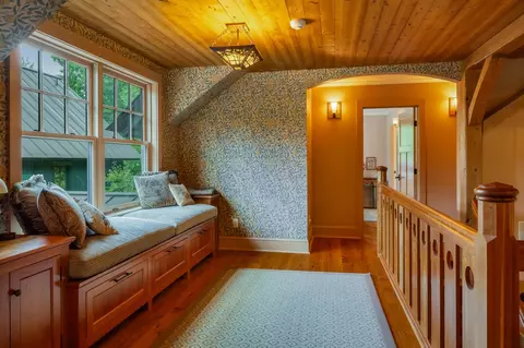 Entry Way - 422 Shagbark Ln, Williston, VT 05495 photo 4 of 7